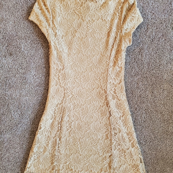 Peach Lacy Forever21 Dress - Picture 3 of 3